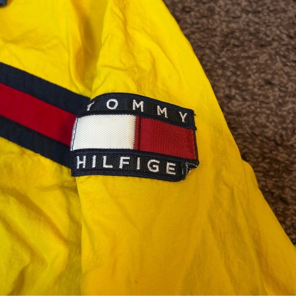 Vintage Yellow Windbreaker Jacket - Picture 6 of 9